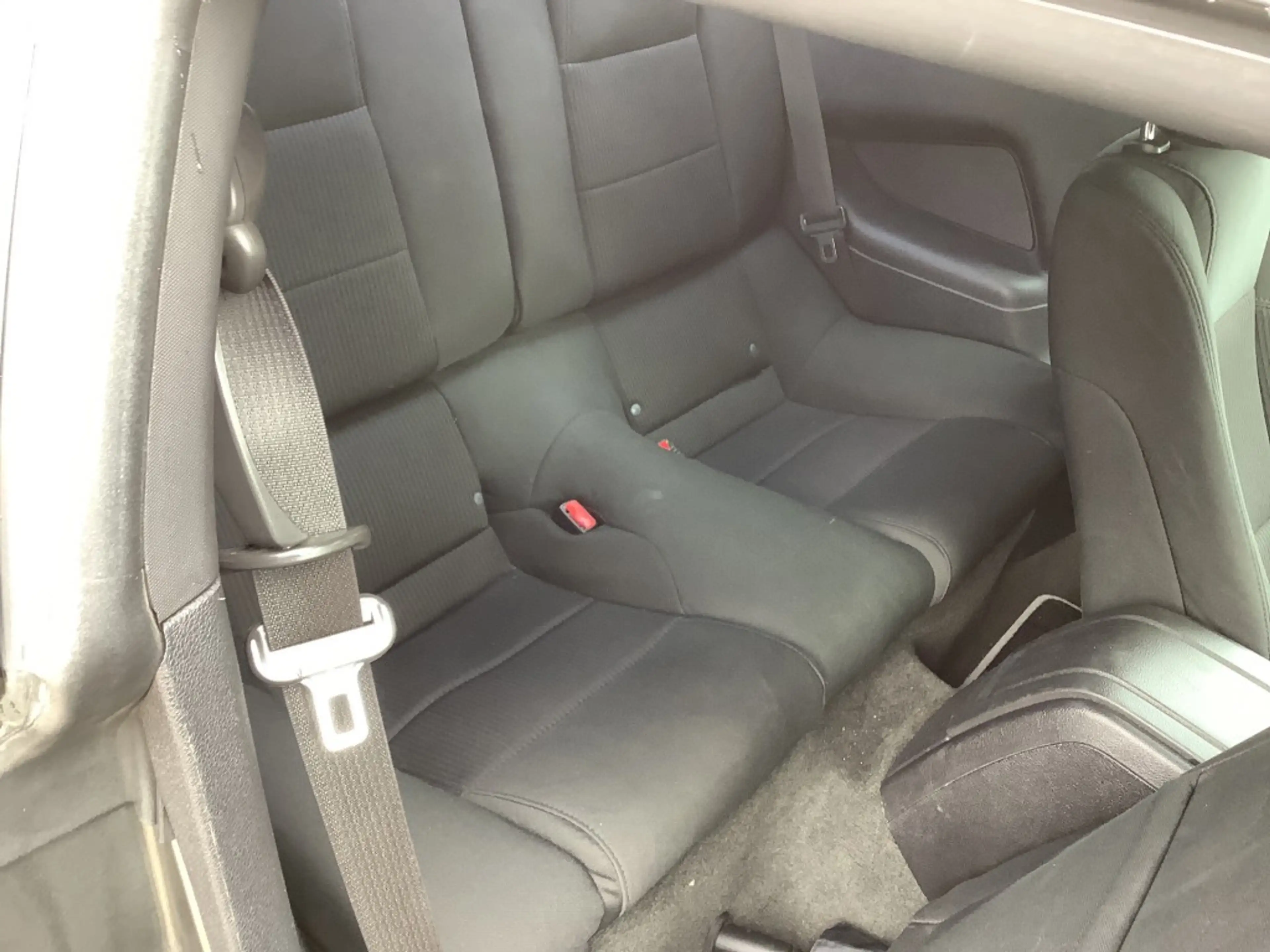 Ford Mustang 3.7 V6 fastback — photo 11