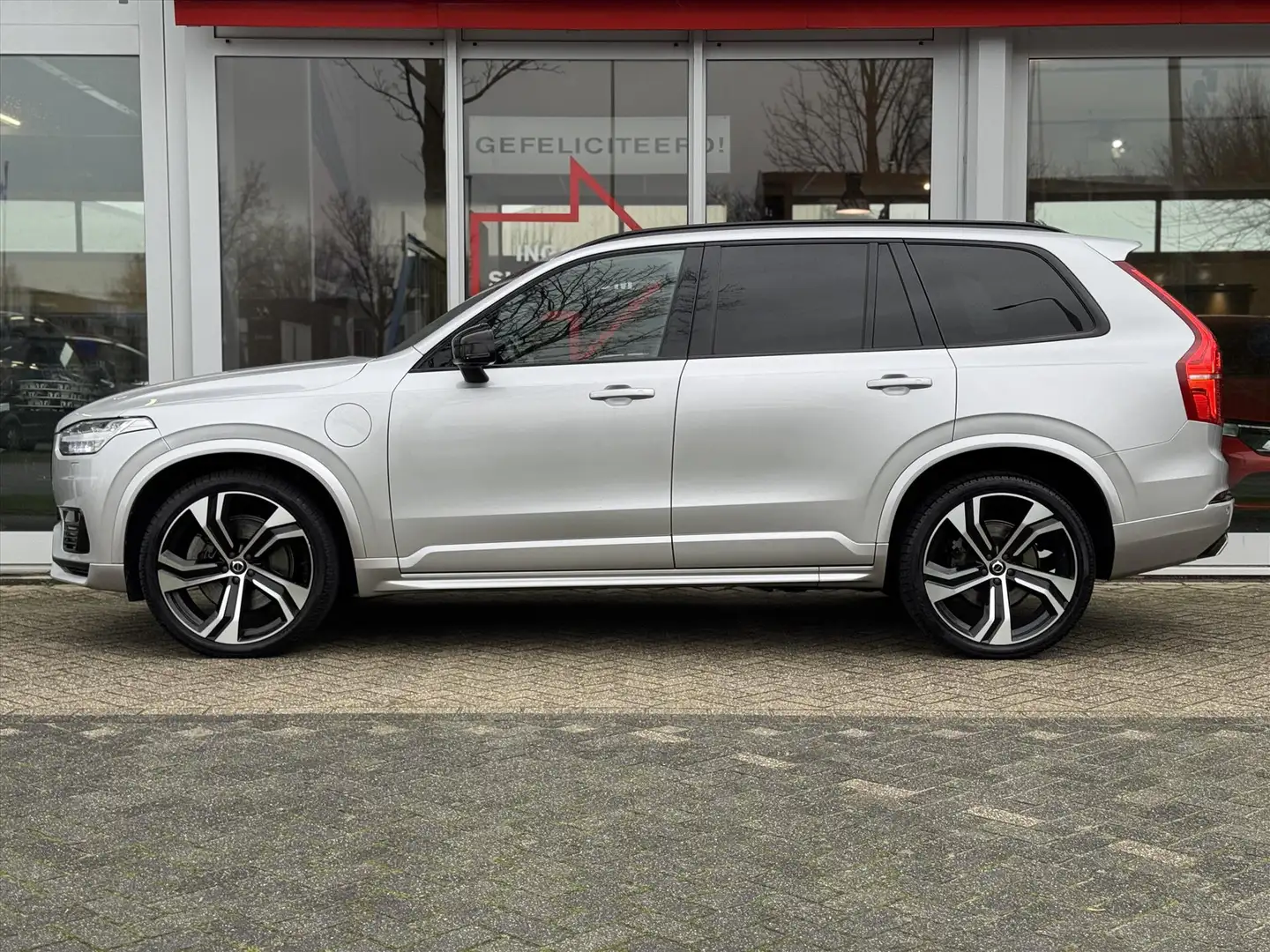Volvo XC90 T8 Recharge AWD R-Design | Trekhaak | Panoramadak Gris - 2