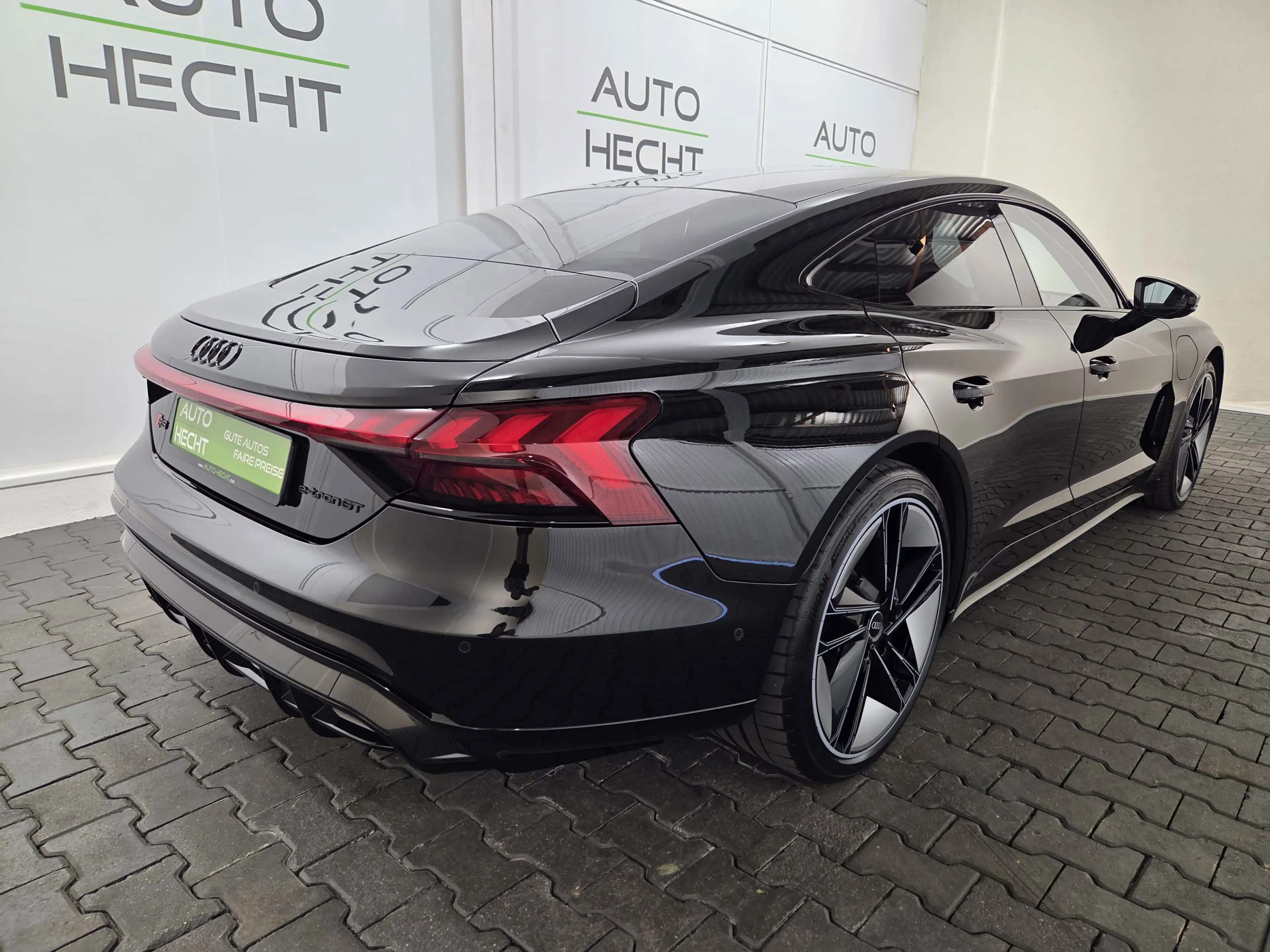 Audi e-tron GT RS quattro ACC, Head-Up, 21 Zoll, 360° — photo 3