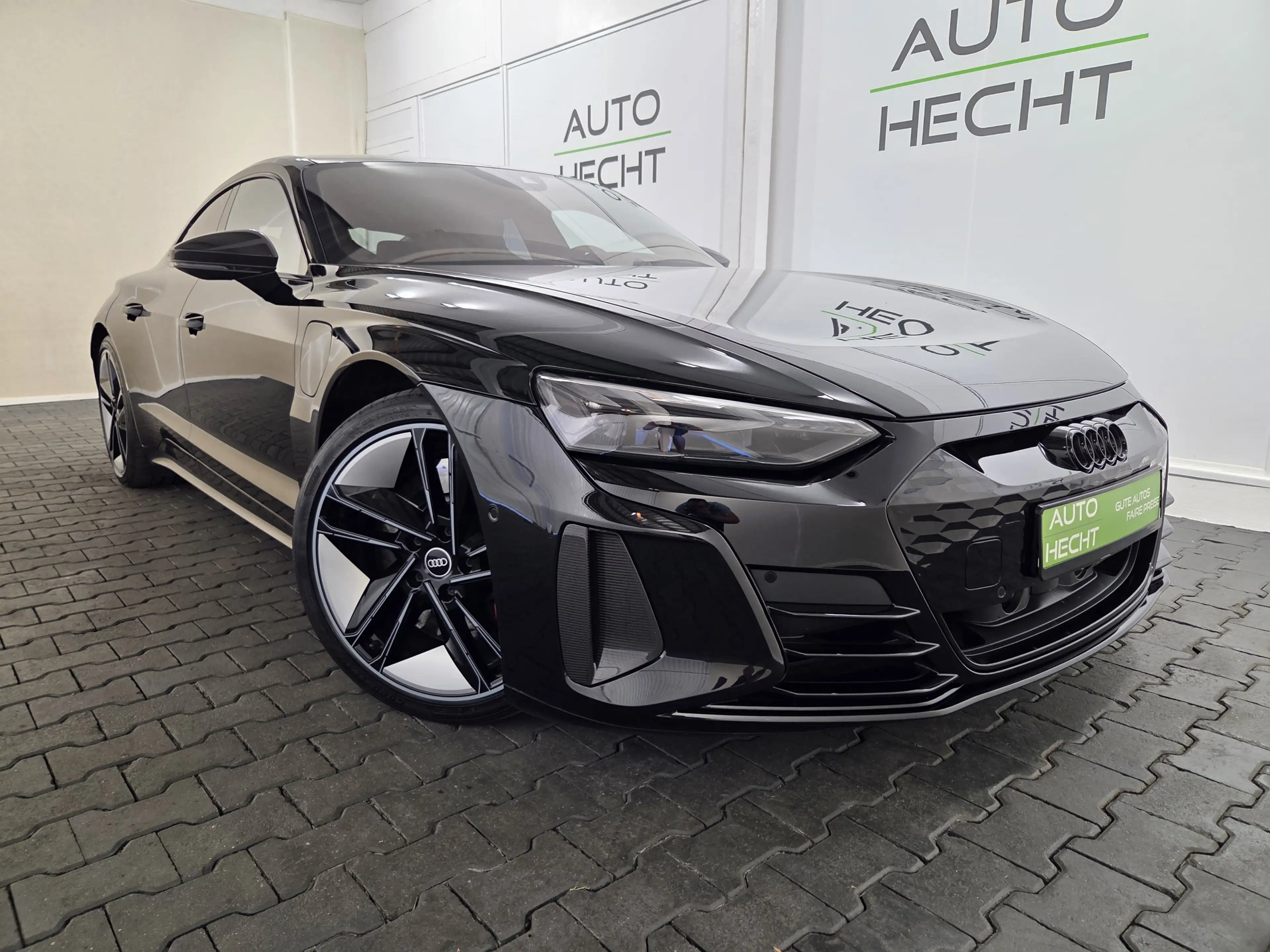 Audi e-tron GT RS quattro ACC, Head-Up, 21 Zoll, 360° — photo 4