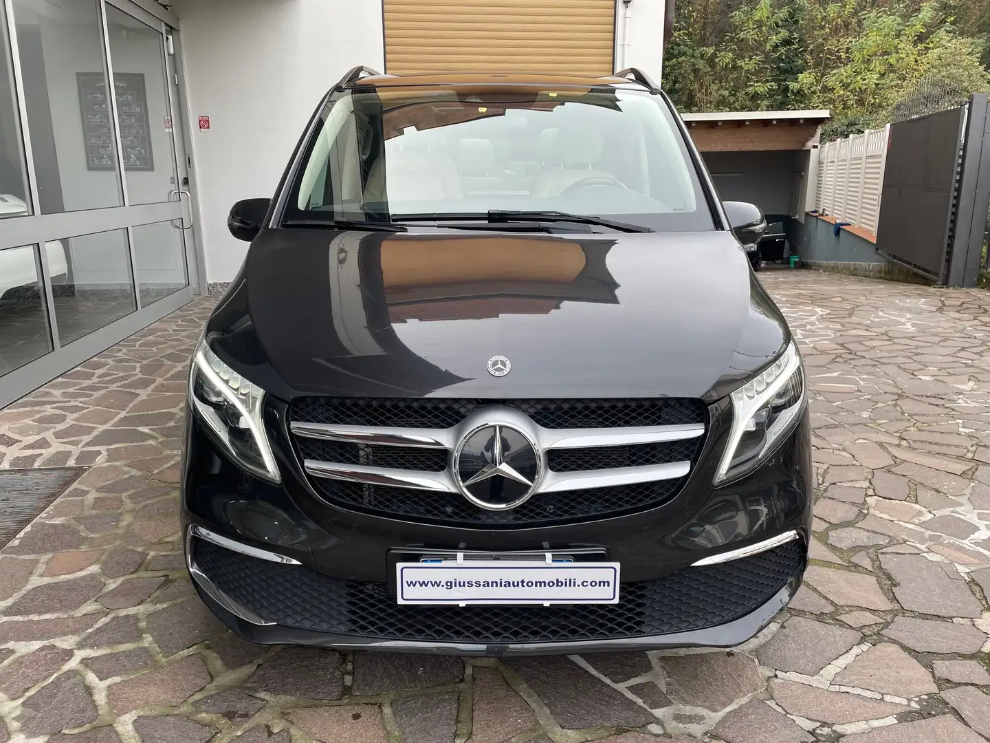 Mercedes-Benz V Long 250 d Premium auto UNICO PROPRIETARIO Grigio - 1