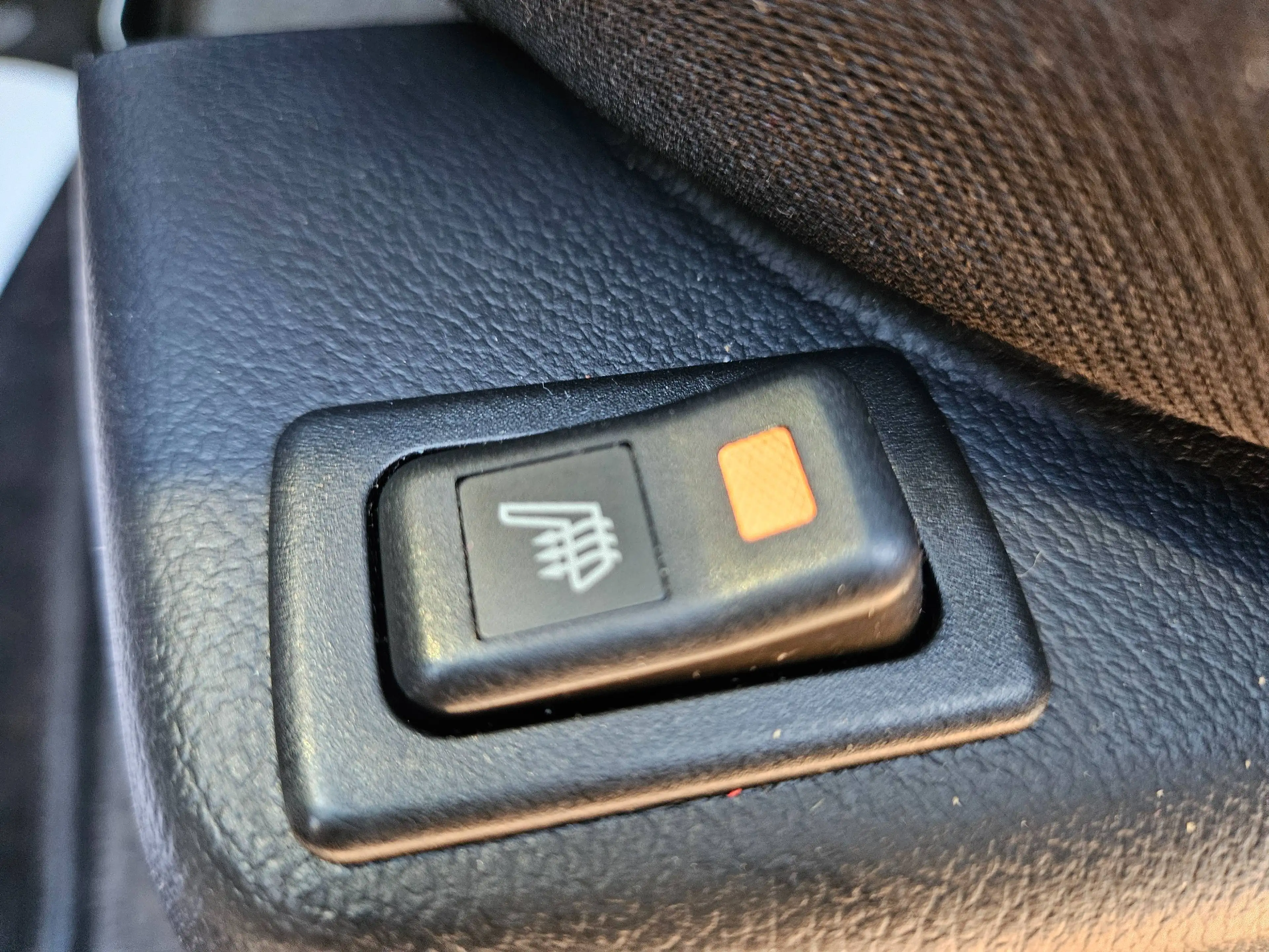 Mazda 2 2 1.3i | 12M Garantie | Bluetooth | navigatie | zetelverwarming | airco — photo 11