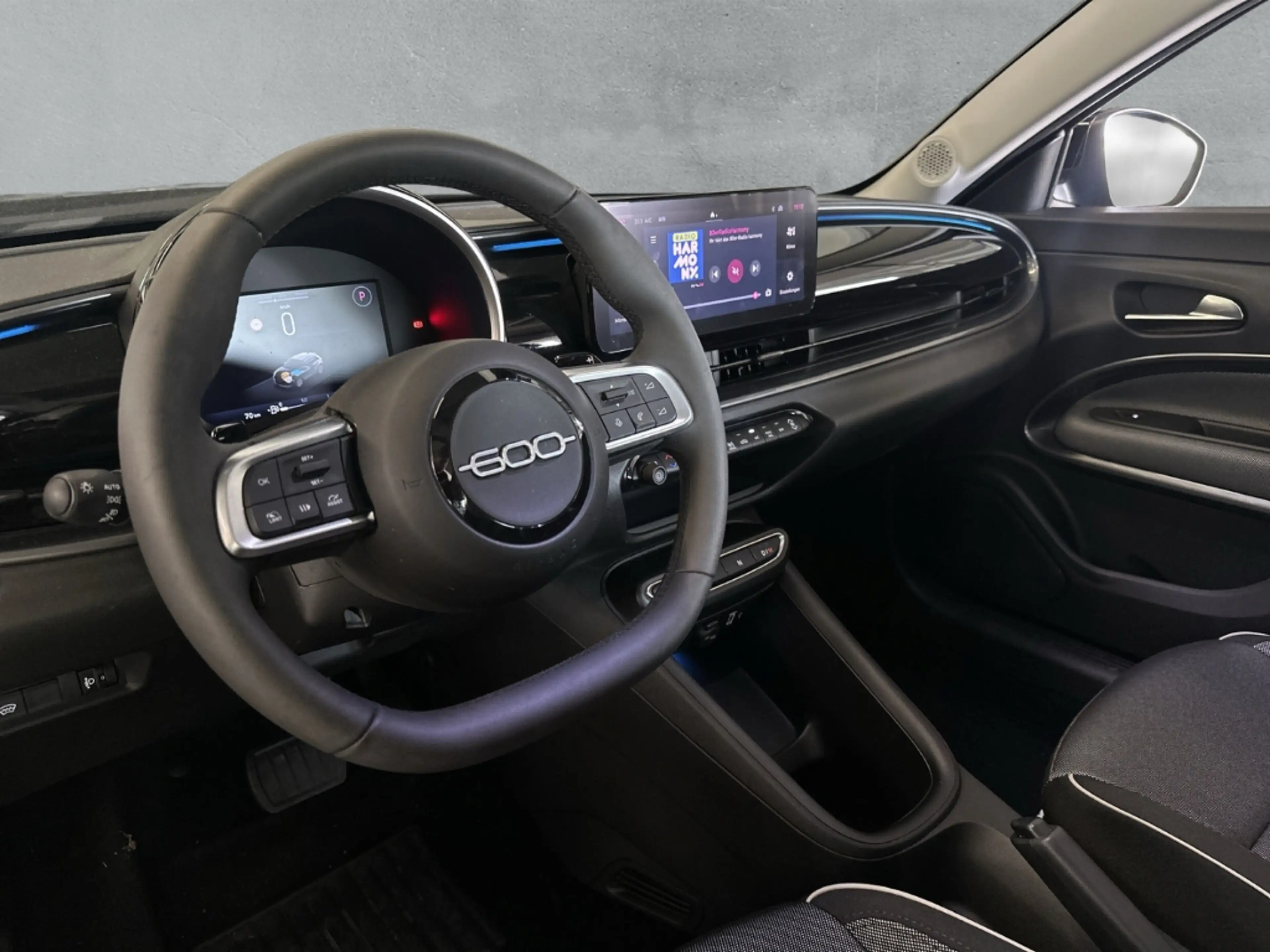 Fiat 600 Hybrid ACC LED Kamera CarPlay/Android 17''LM — photo 10