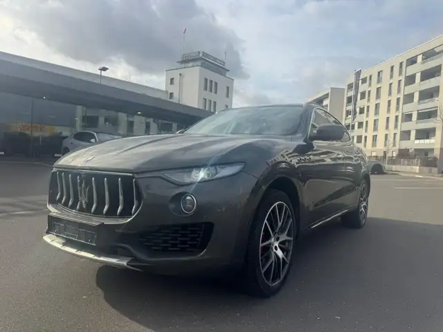 Maserati Levante Diesel Q4 GranSport Pano Acc 360° 21 Zoll