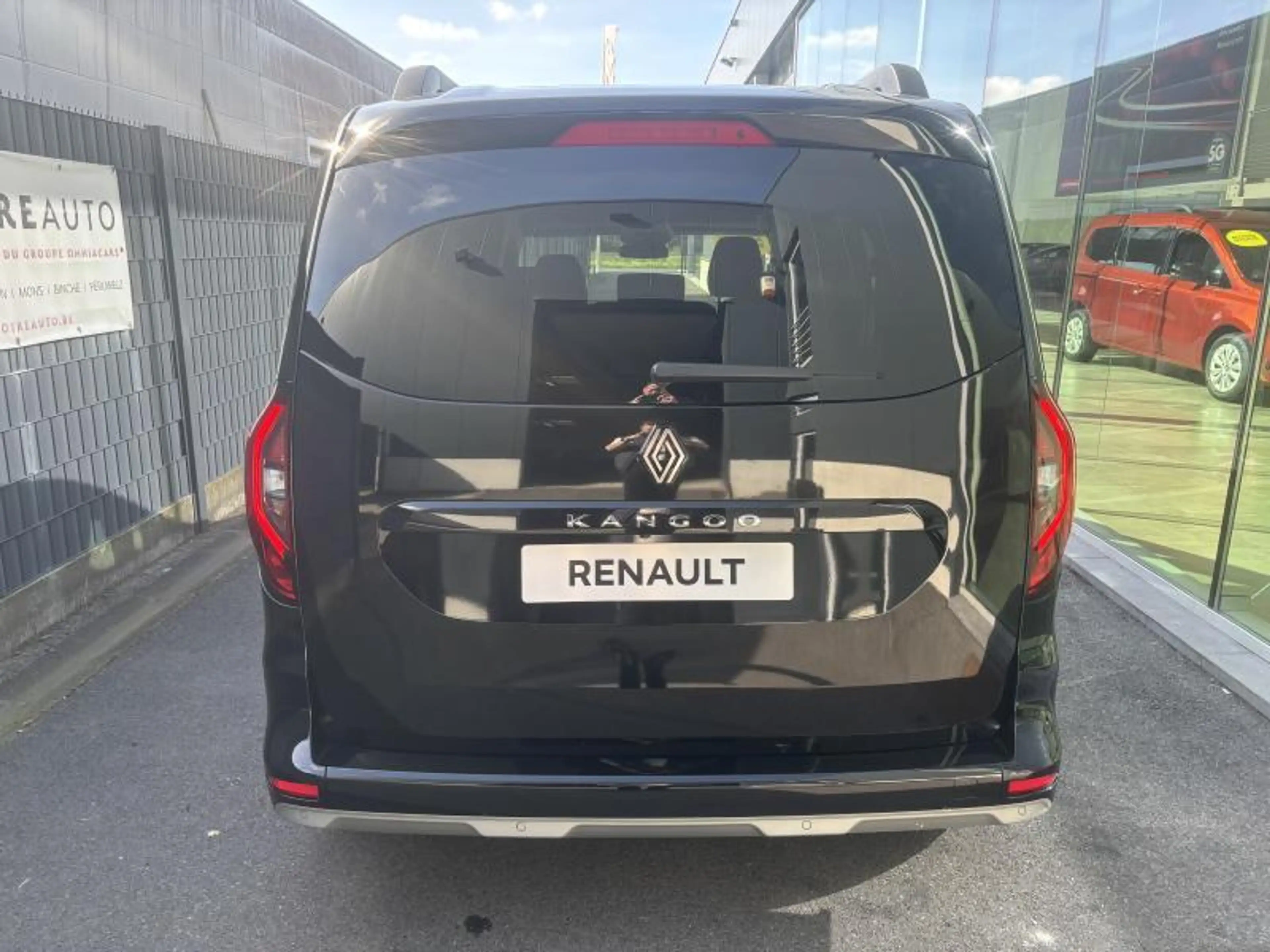 Renault Kangoo GRAND TECHNO TCE 130 EDC — photo 5