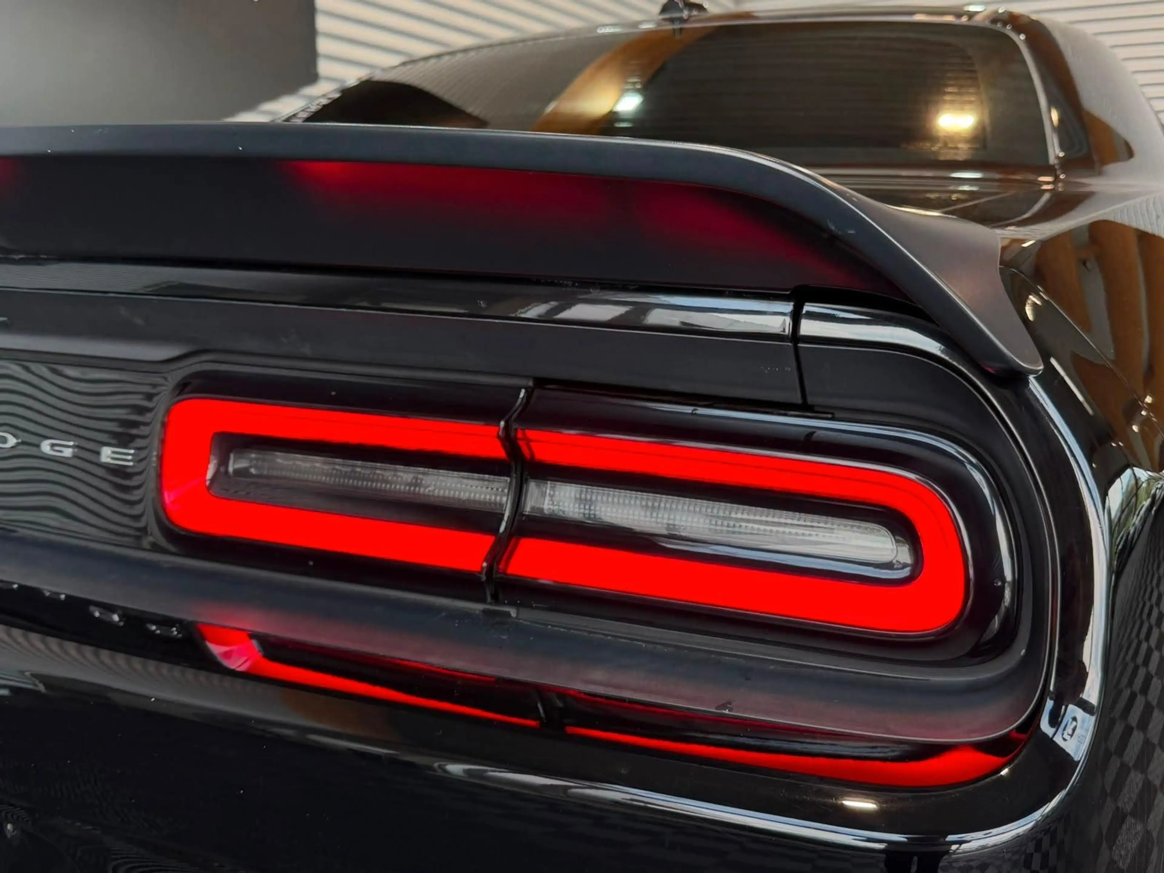 Dodge Challenger 6.4 R/T Scat Pack RWD ALPINE/CARPLAY — photo 9
