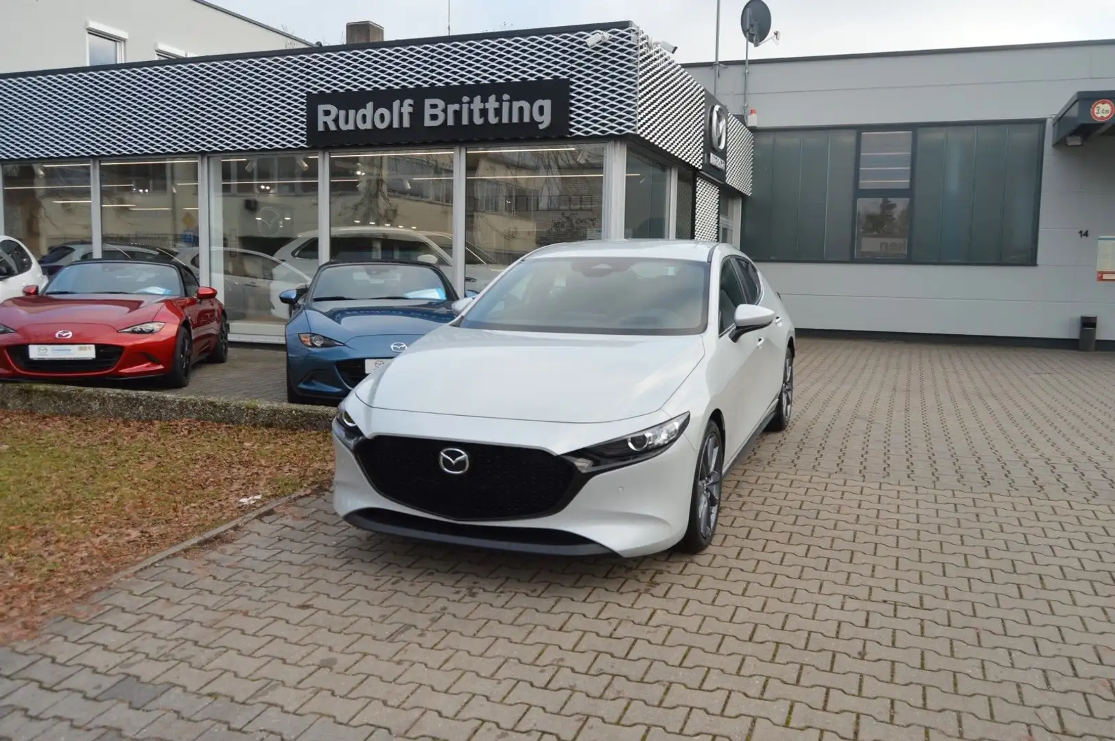 Mazda 3 Benzin 140PS 6GS Centre-Line Navi PDC SHZ Білий - 2
