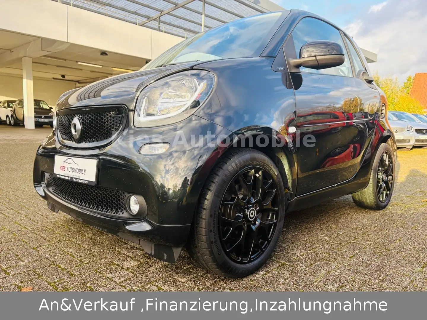 smart forTwo Prime Sport AUTOM/LEDER/SITZH/PANO/2.HAND Schwarz - 1