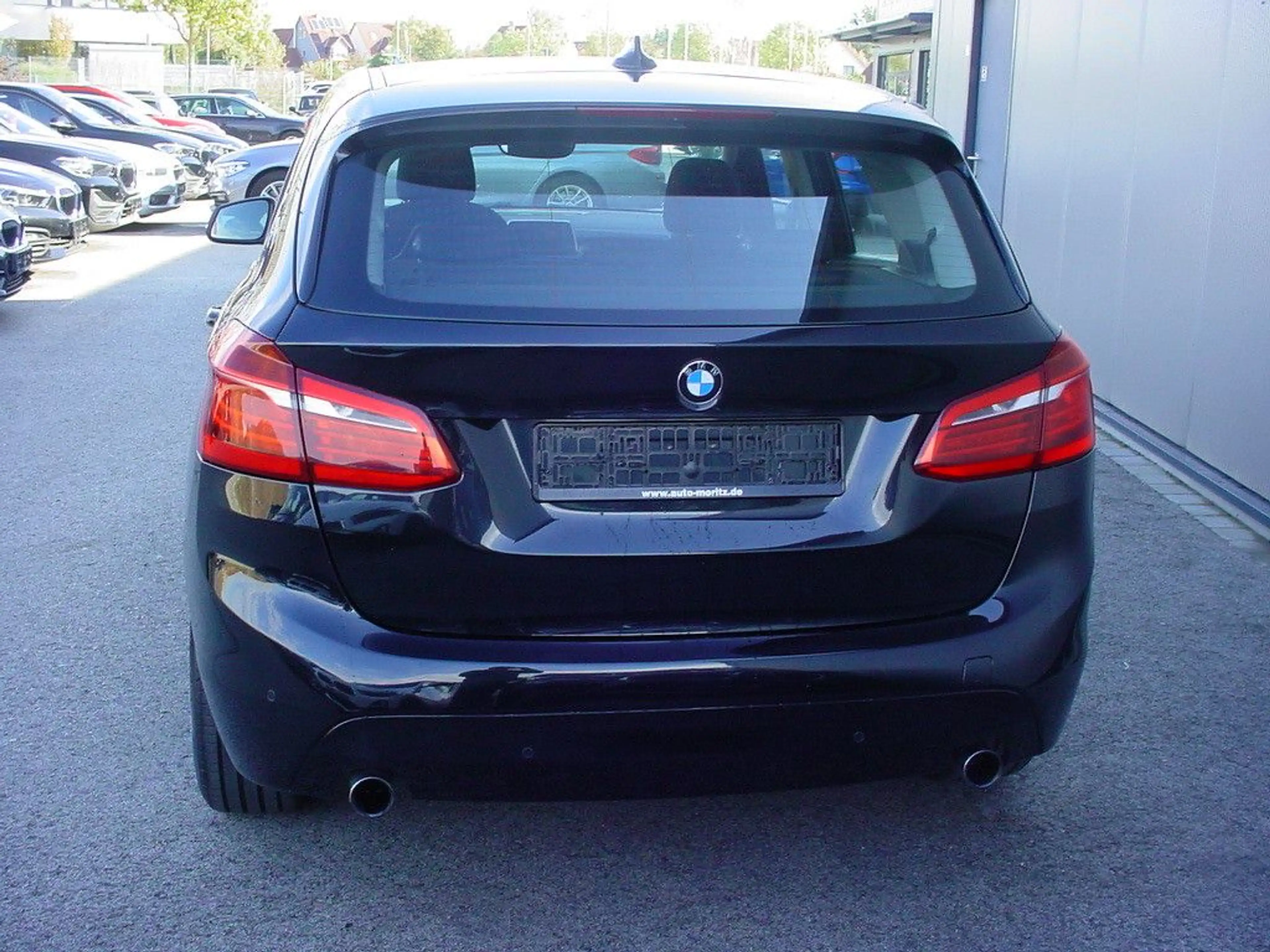 BMW 220 220i*nur 48KM*1.Hand*NAVI *AHK*** — photo 8