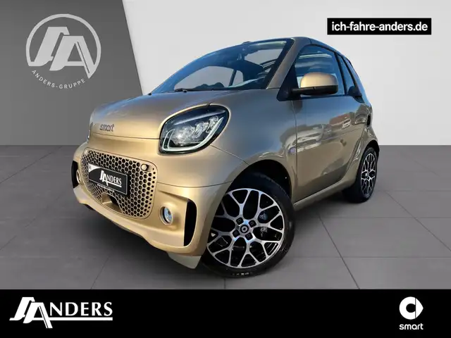 smart forTwo EQ cabrio Exklusive Paket+JBL+Voll-LED+