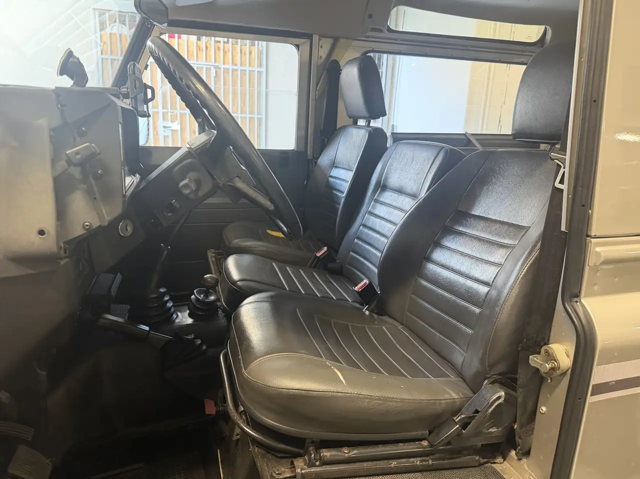 Land Rover Defender 90 90 2.5 td Hard Top, foto 5