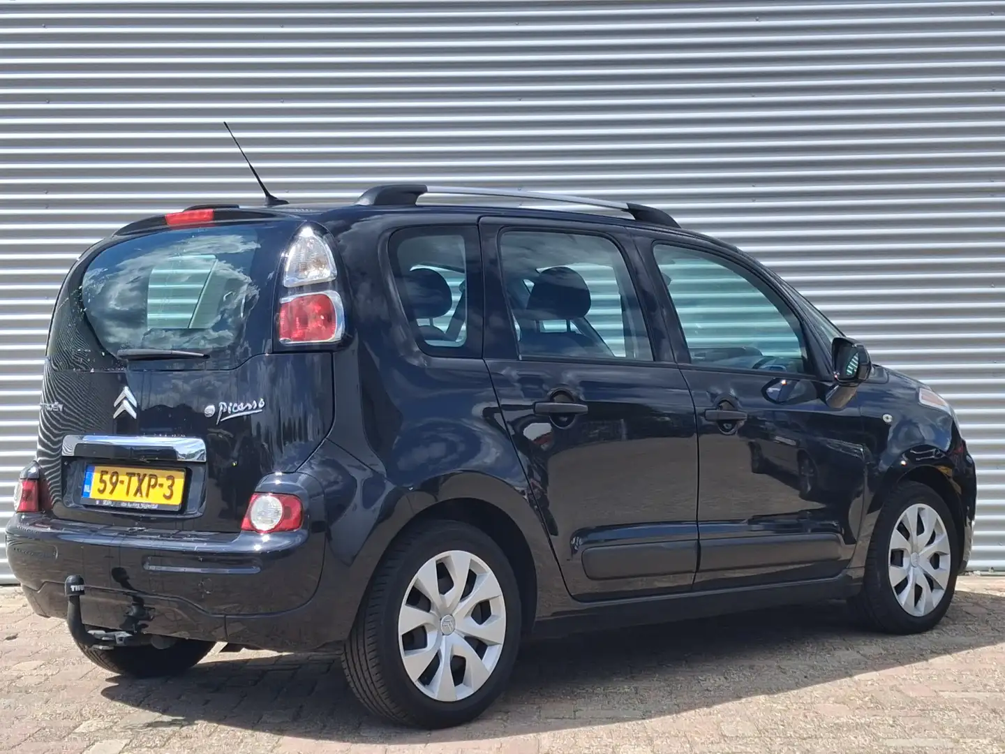 Citroen C3 Picasso 1.6 VTi Tendance | Nieuw Binnen! | Automaat | Trek Zwart - 2