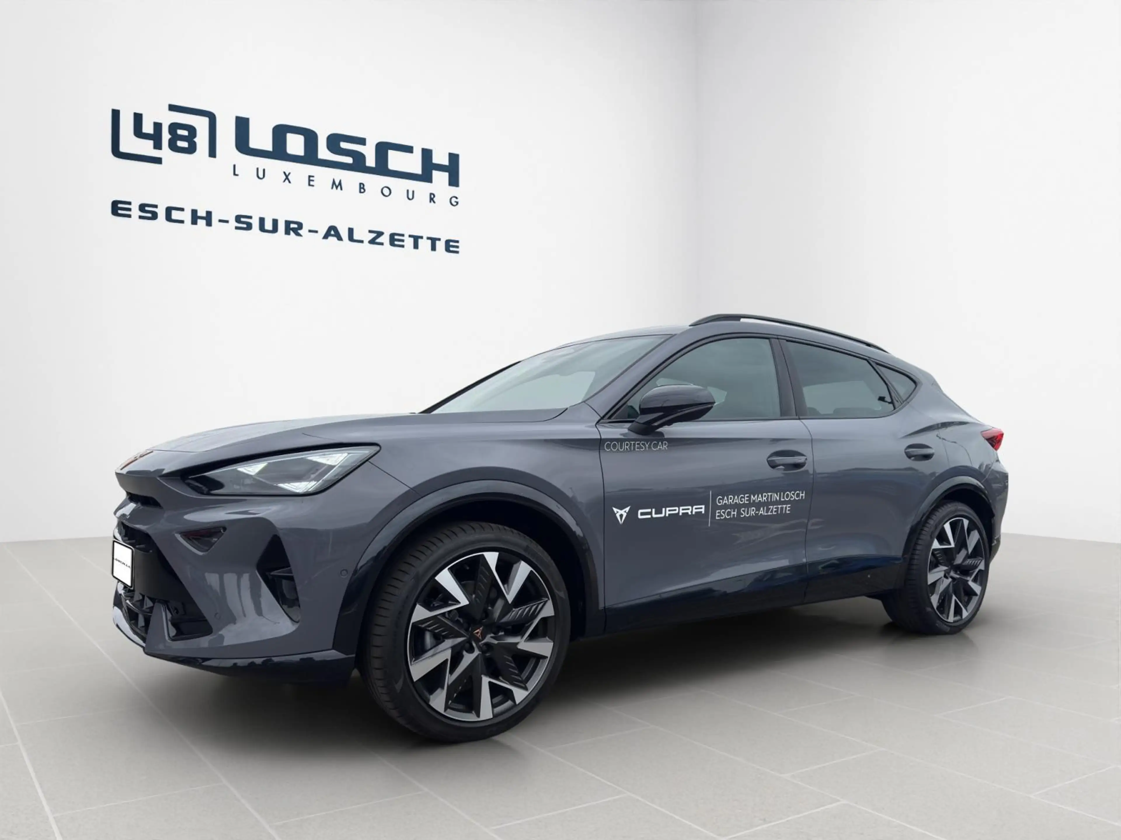 CUPRA Formentor 1.5 eTSI DSG — photo 2