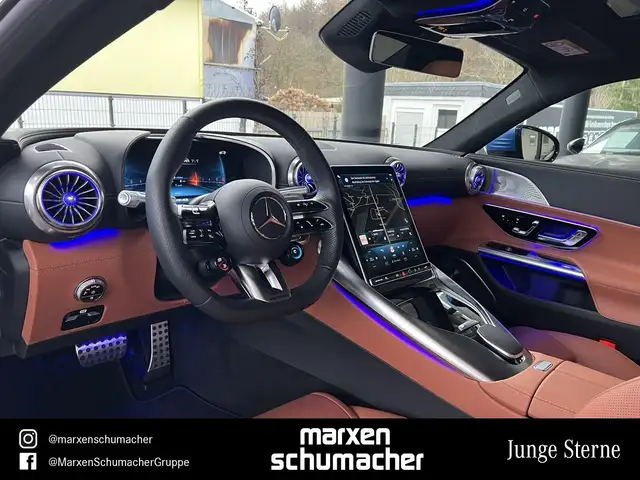Mercedes-Benz Amg GT view 8