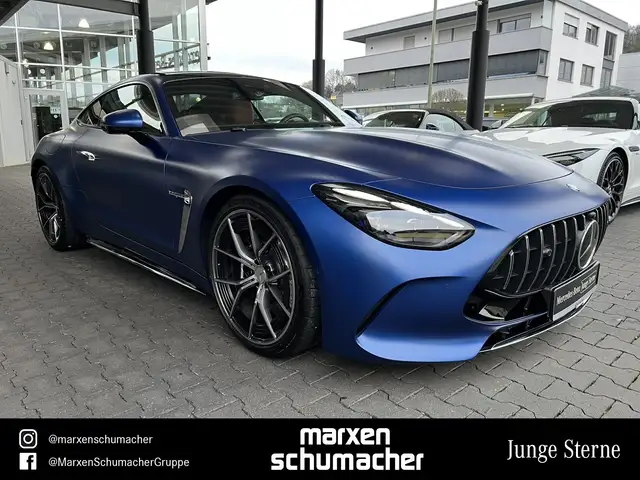 Mercedes-Benz Amg GT view 3