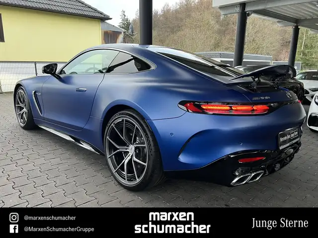 Mercedes-Benz Amg GT view 6