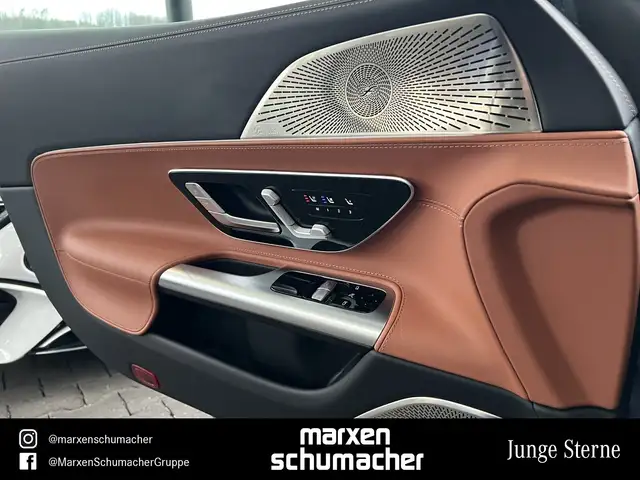 Mercedes-Benz Amg GT view 10