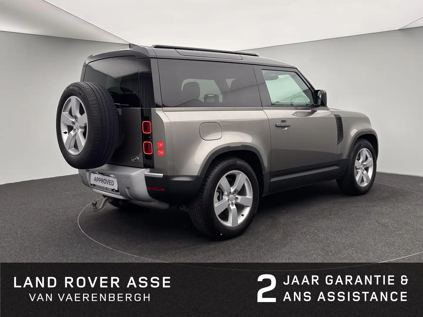 Land Rover Defender D300 - PANO - TREKHAAK Beige - 2