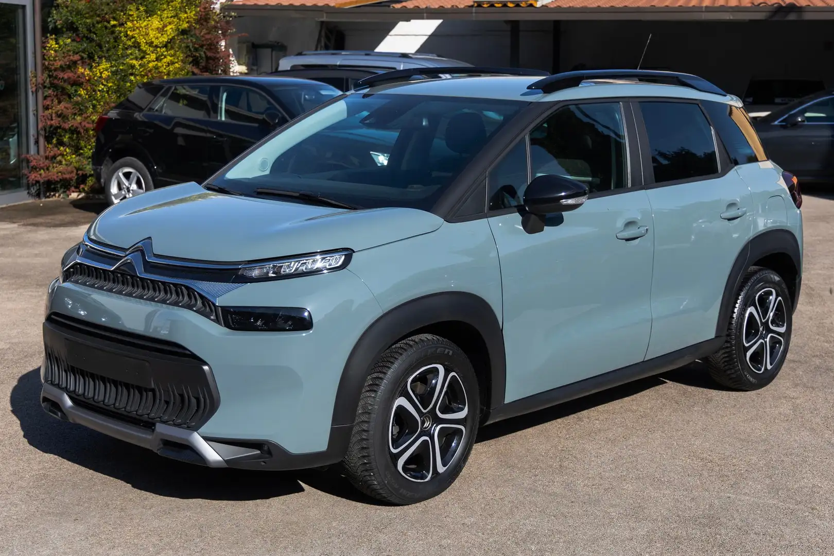 Citroen C3 Aircross 1.2 puretech Feel s Grün - 1