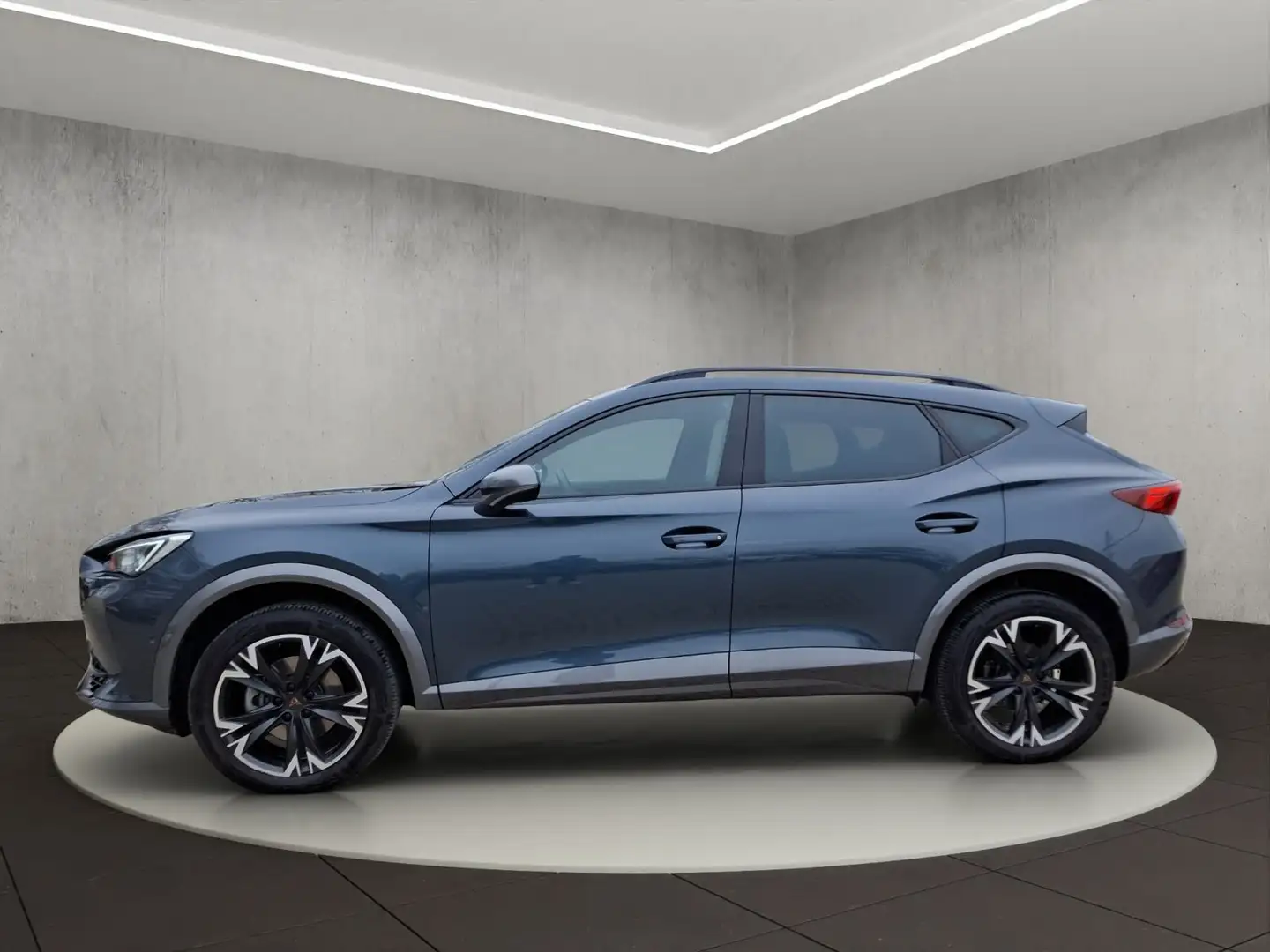 CUPRA Formentor 1.5 TSI elekt. Heckklappe Panorama Rüc Grau - 2