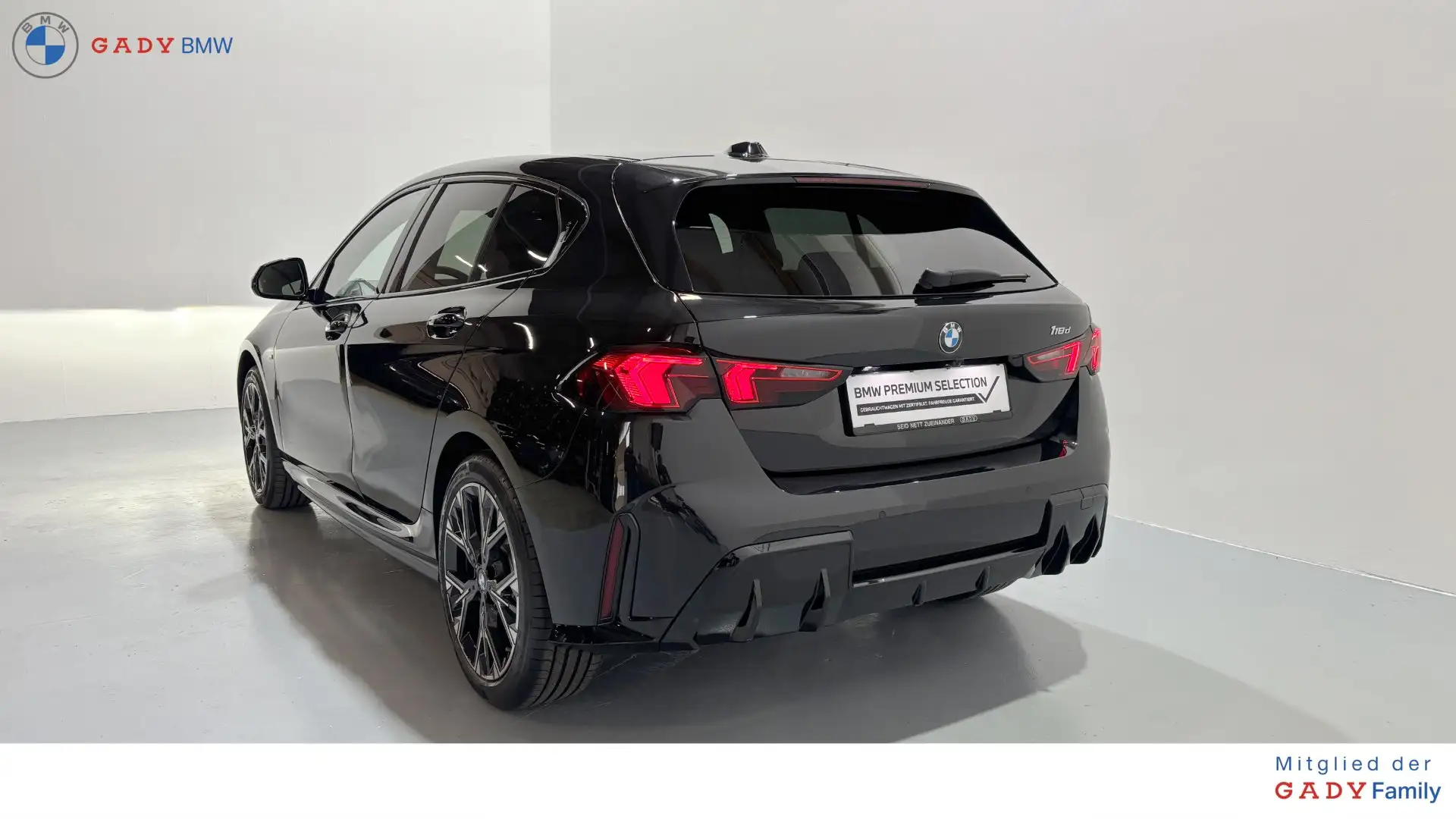 BMW 118 118d Schwarz - 2