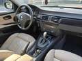 BMW 320 d Touring Attiva Zwart - thumbnail 16