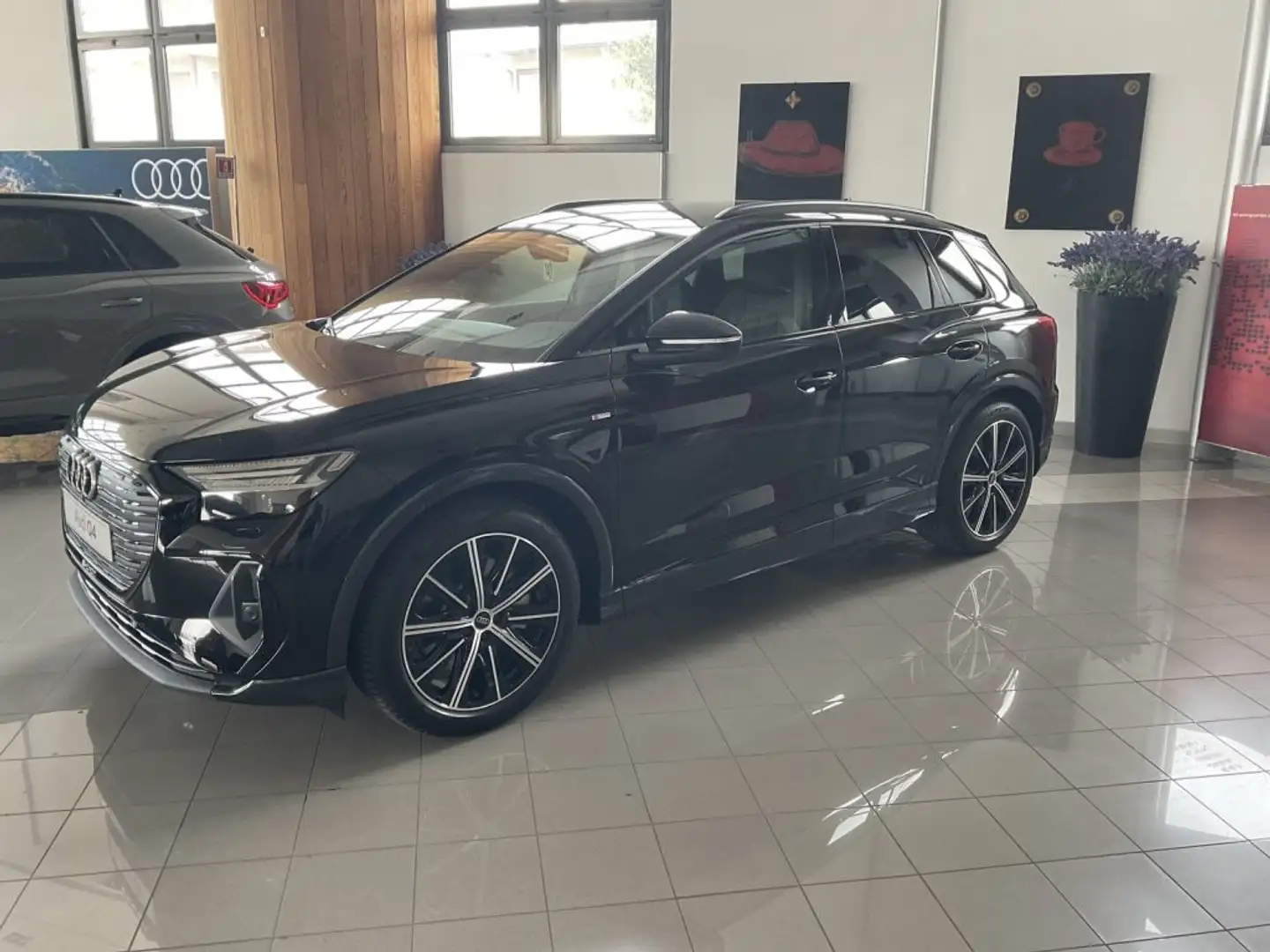 Audi Q4 e-tron 45 s line edition quattro - 1