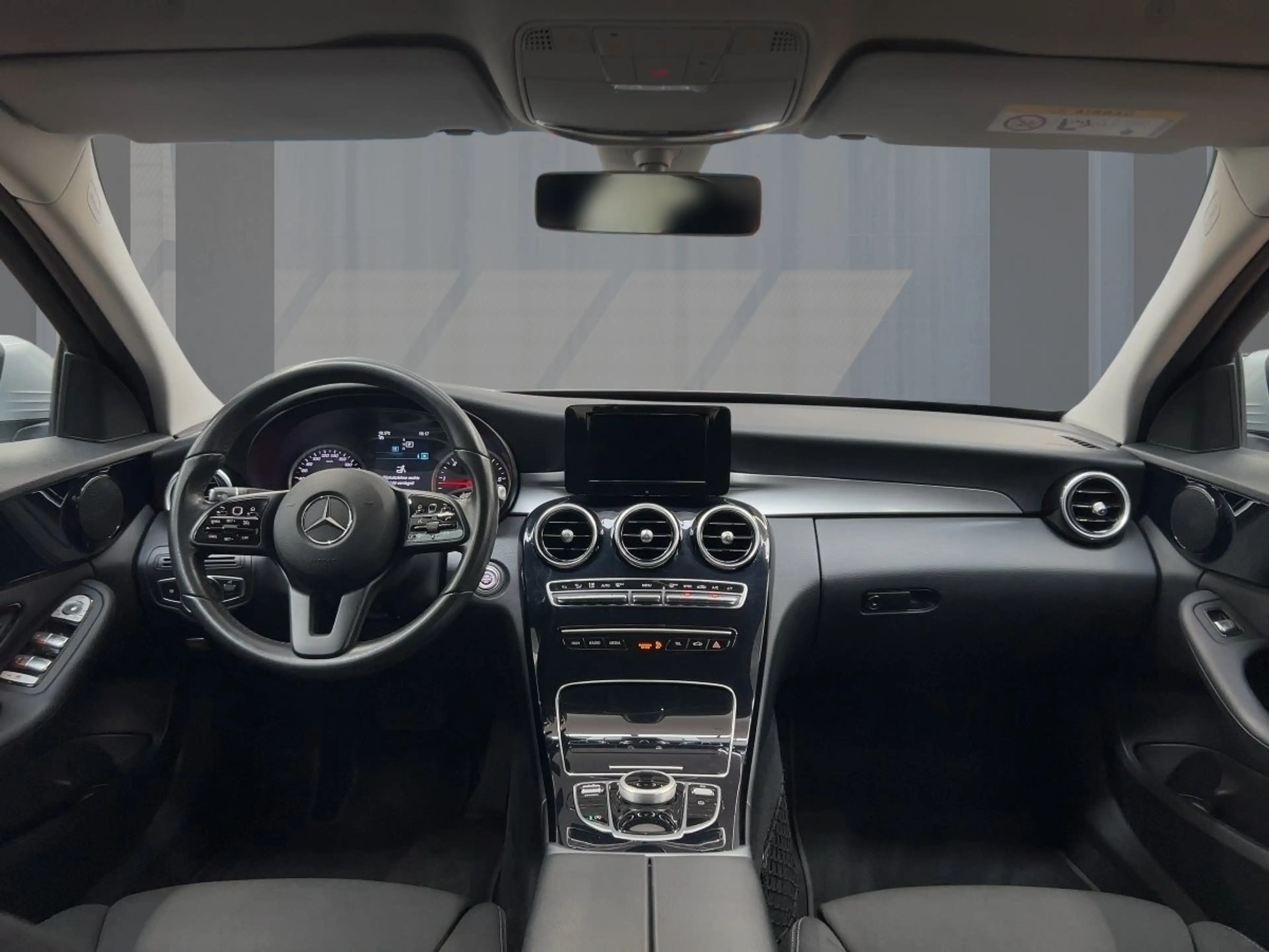 Mercedes-Benz C 180 d Avantgarde Navi + Klima + Tempomat — photo 10