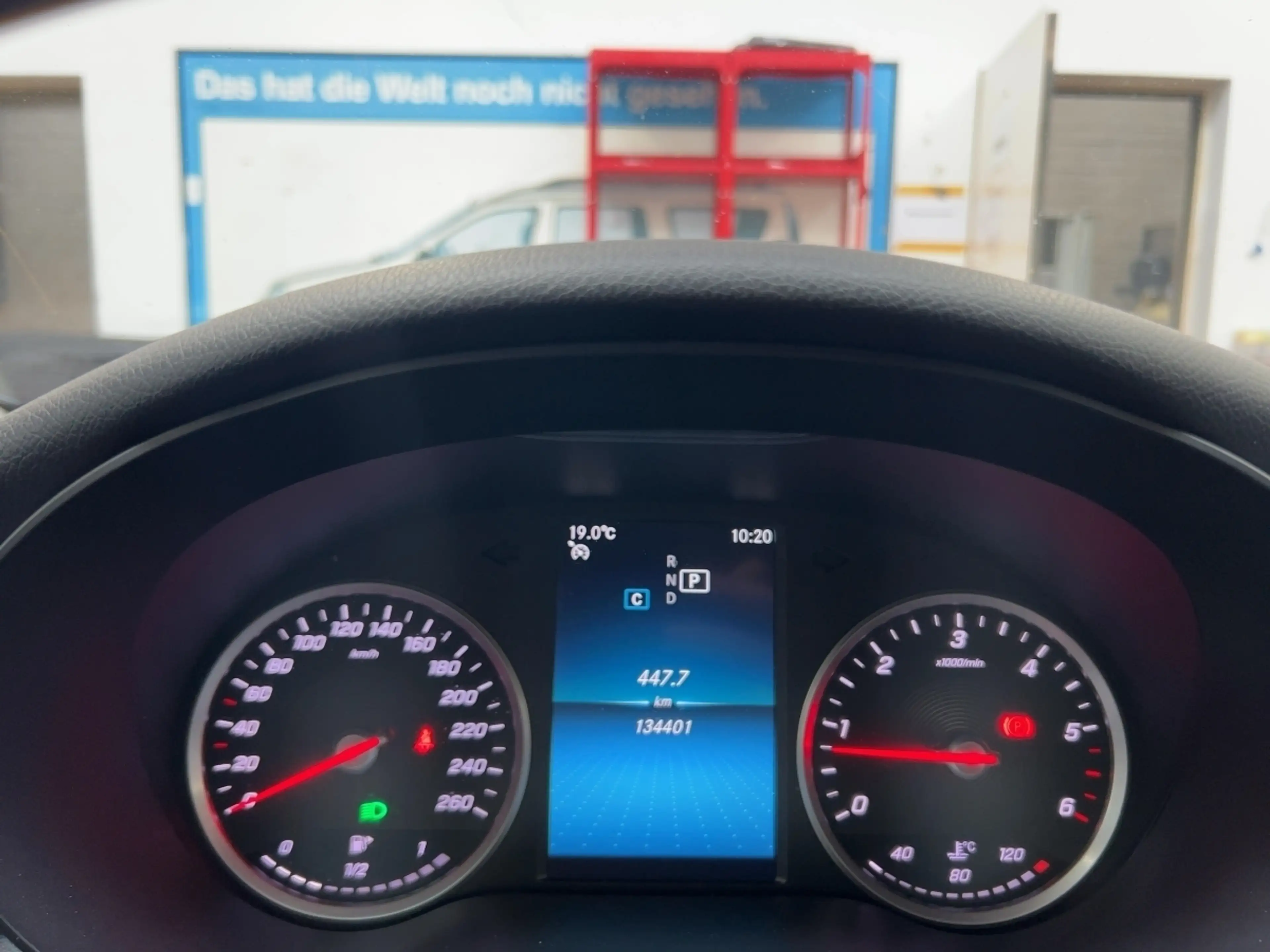 Mercedes-Benz C 180 d Avantgarde Navi + Klima + Tempomat — photo 13