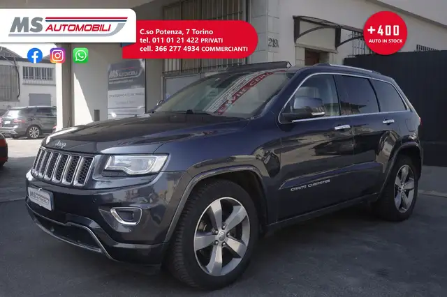 Jeep Grand Cherokee view 12