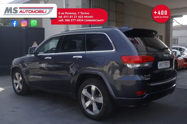 Jeep Grand Cherokee view 16