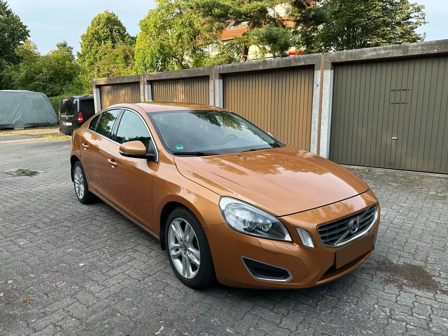 Volvo S60 S60 2.0T Powershift Summum Бронзовий - 2