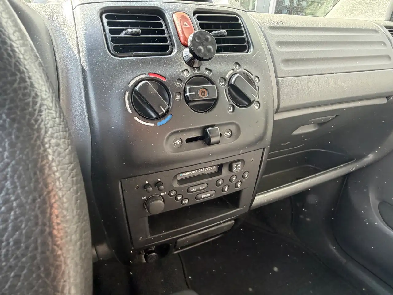 Opel Agila 1.2-16V Elegance NIEUWE APK, foto 12