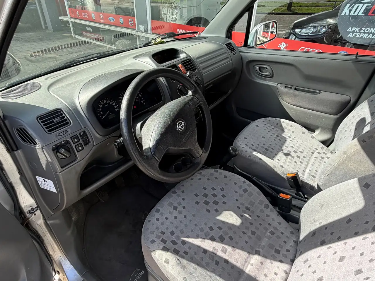 Opel Agila 1.2-16V Elegance NIEUWE APK, foto 6