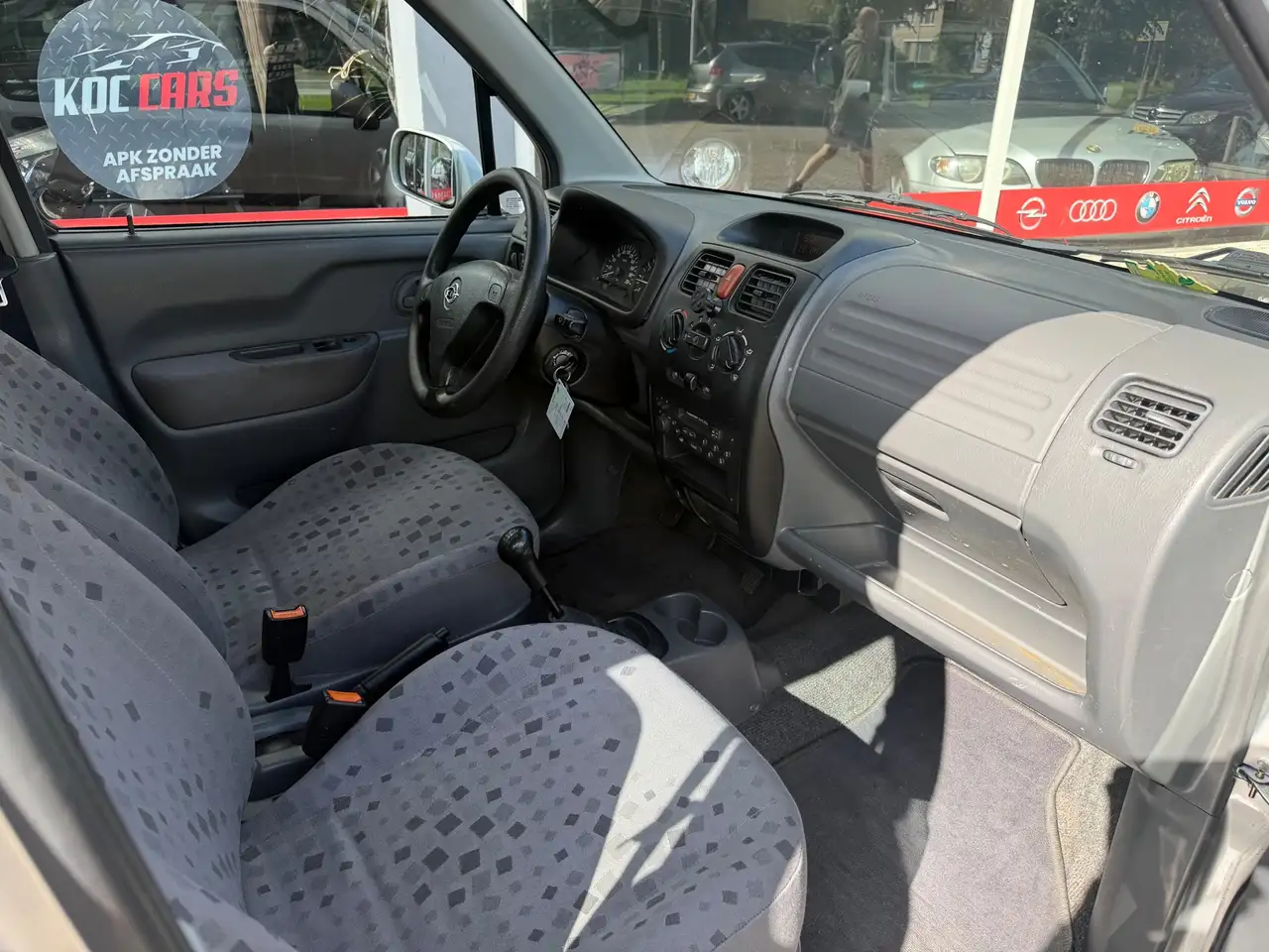 Opel Agila 1.2-16V Elegance NIEUWE APK, foto 8