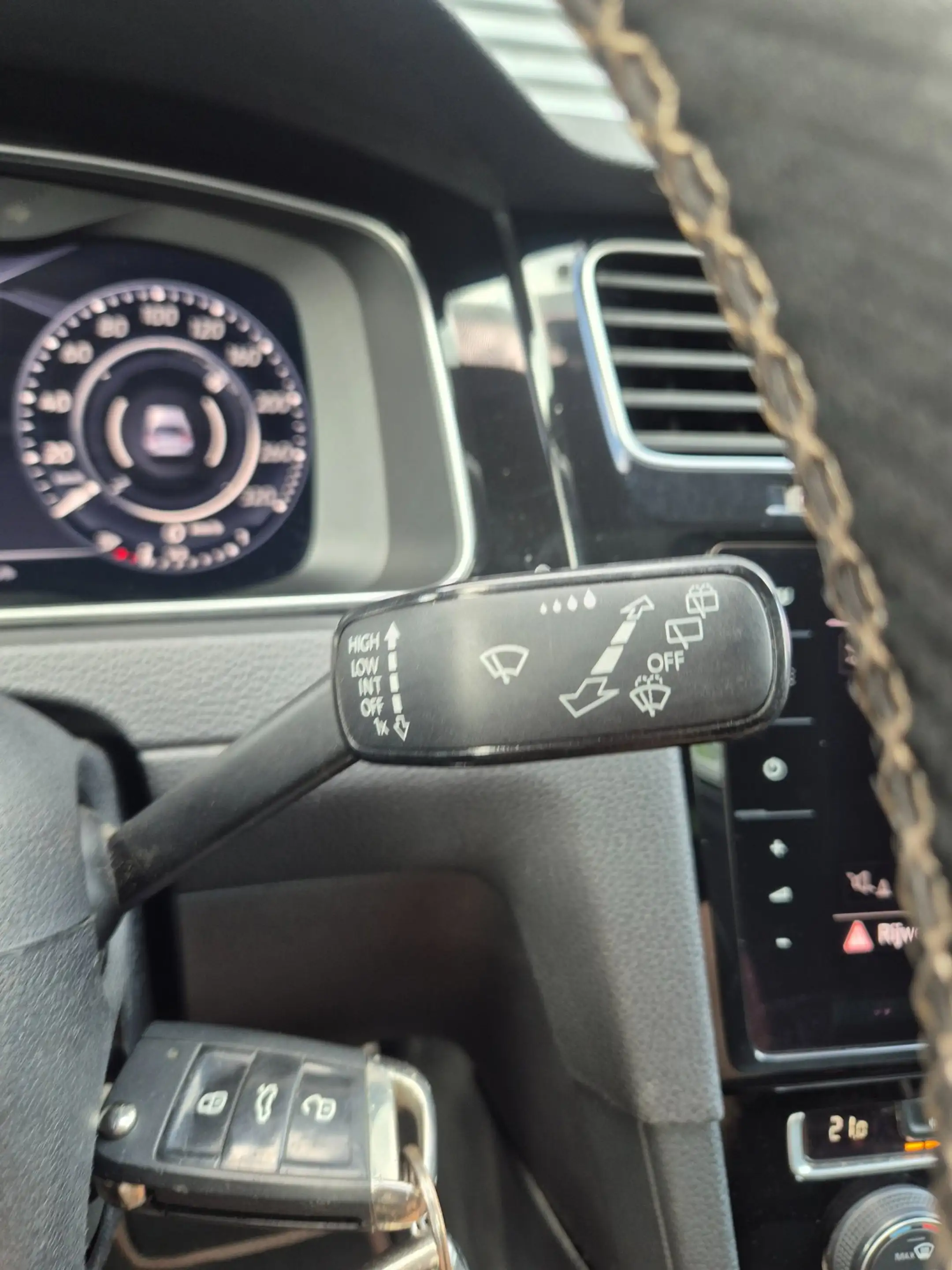 Volkswagen Golf GTD 2.0 TDI 7.5 3-deurs 6-bak DIKSTE VAN NL!!! — photo 22