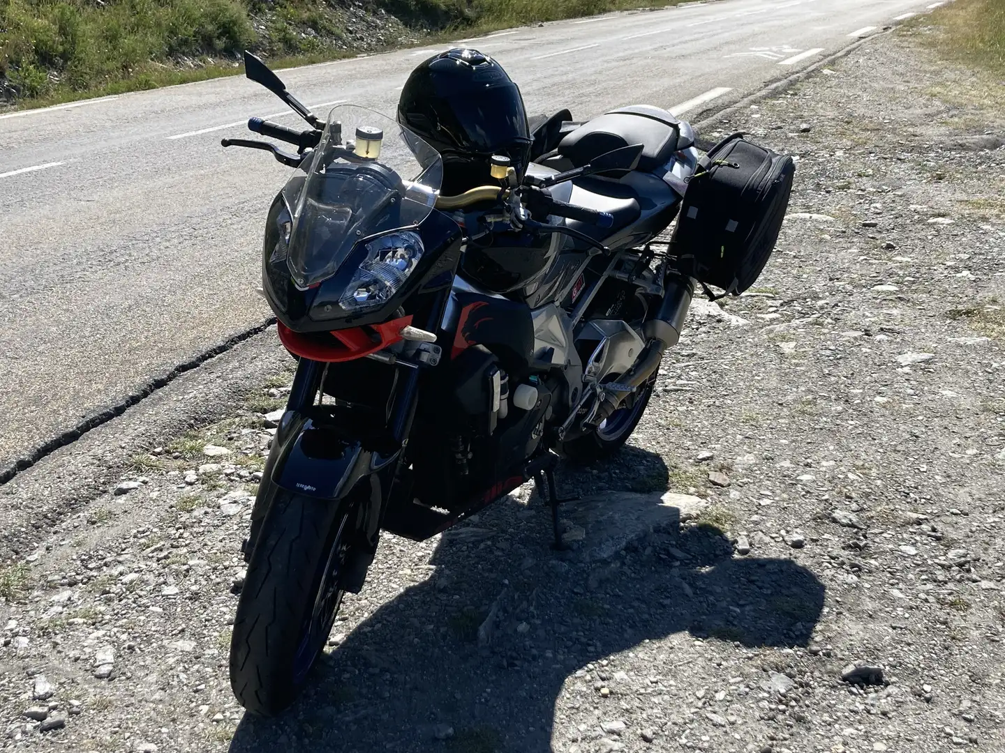 Aprilia Tuono R Noir - 2