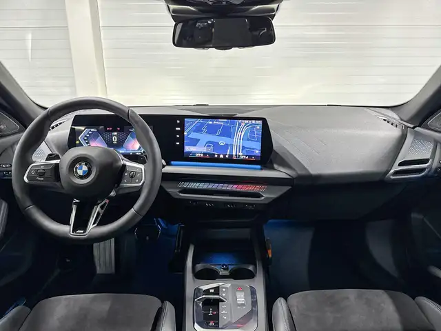 BMW 2 Series view 12