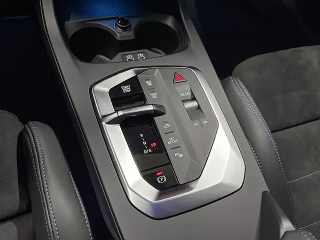 BMW 2 Series view 15