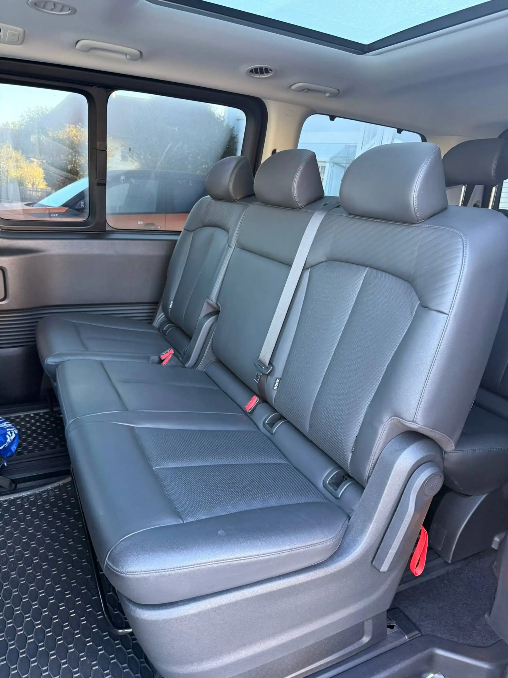 Hyundai STARIA Prime 2WD,8fach,360°Kamera, elektr.Heckkl.,elektr.Schiebetüren, — photo 11