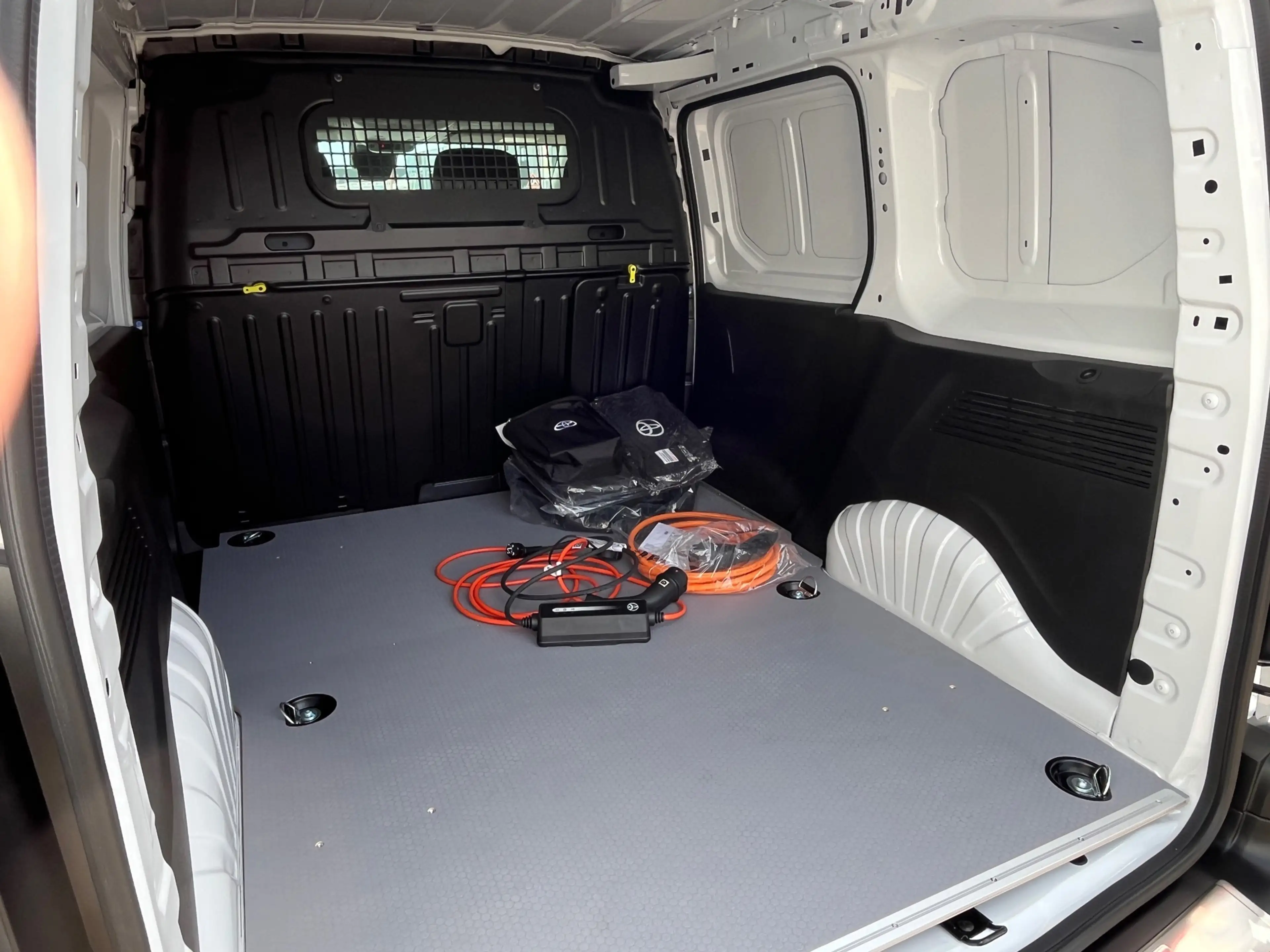 Toyota Proace City Electric Comfort 50 kWh L1 | NIEUW UIT VOORRAAD | — photo 23