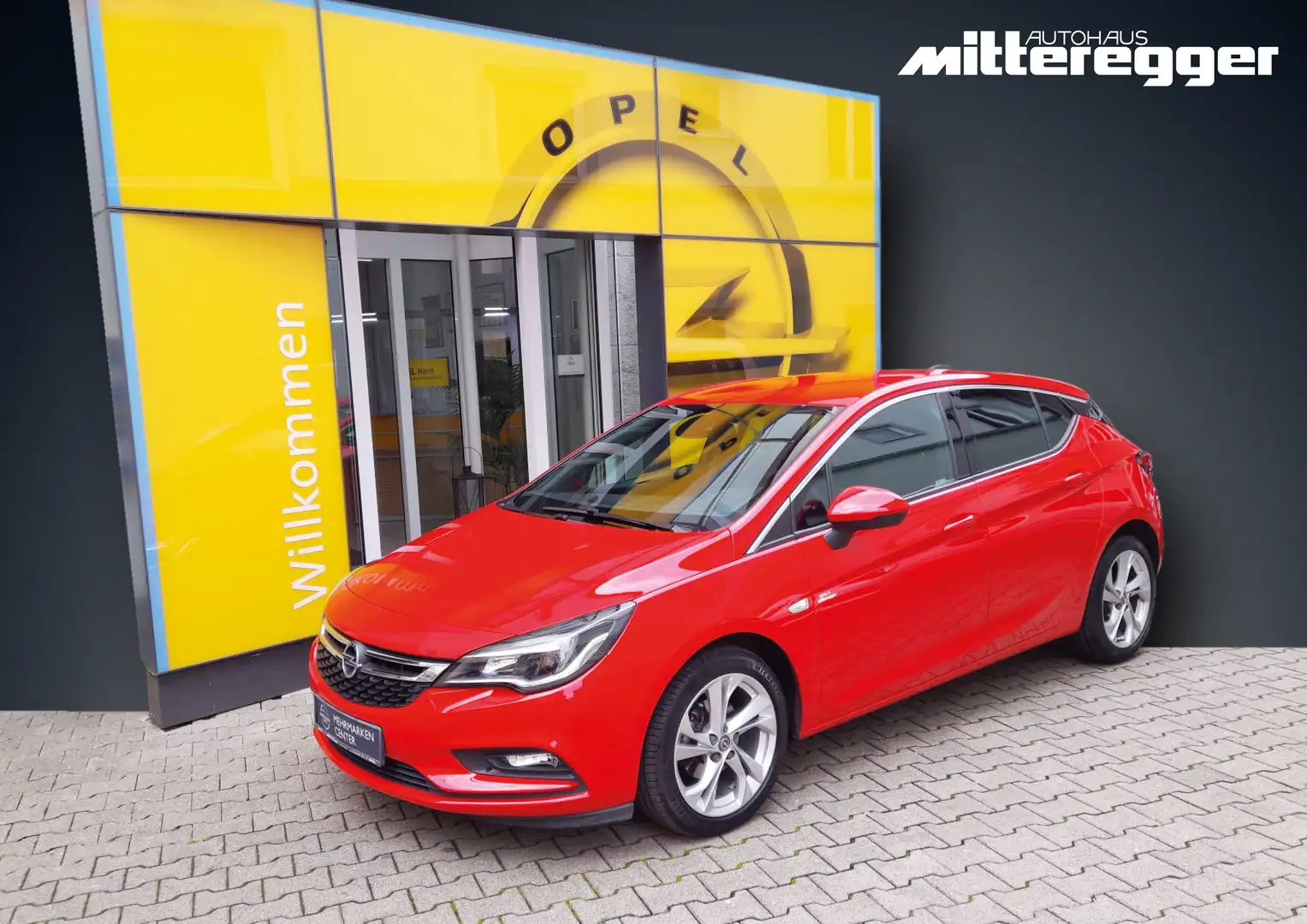 Opel Astra 1.4 Turbo Dynamic, IntelliLink, Klima-AT, LHZ/SHZ Červená - 1