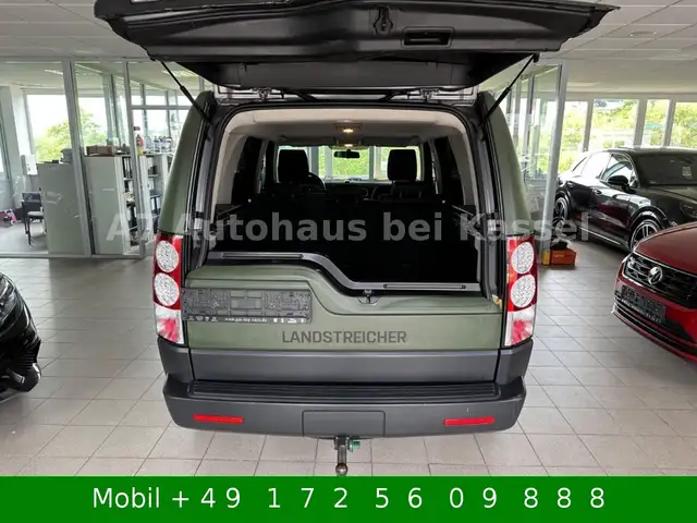Land Rover Discovery view 8