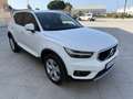 Volvo XC40 D3 Momentum Premium Edition Aut. Weiß - thumbnail 2