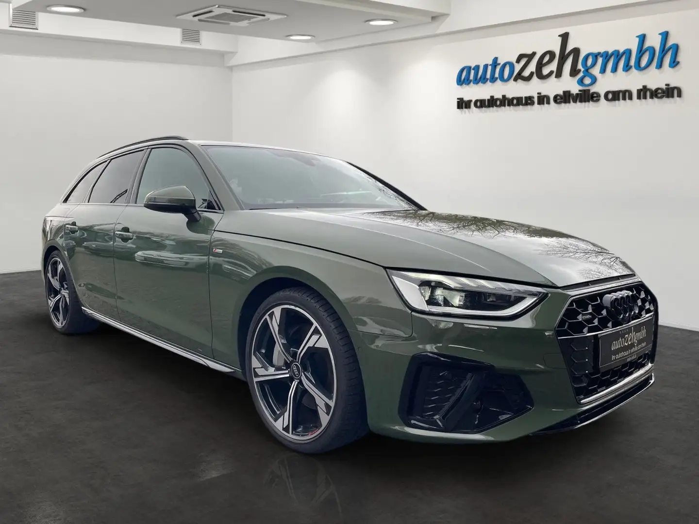 Audi A4 Av 45 TFSI Q S line Black Ed.+LED+Pano+Leder+ Groen - 2