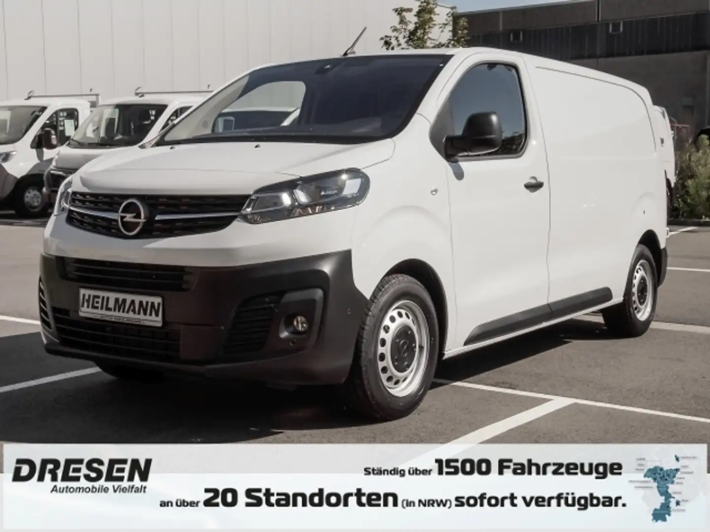 Opel Vivaro Cargo M Edition 1.5 D Navi/Klima/Parkpilot/ Wit - 1