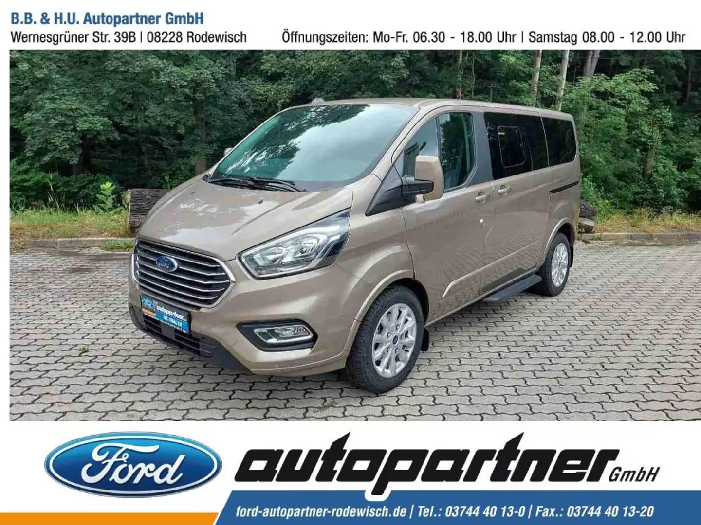 Ford Tourneo Custom Tourneo Custom 320 L1 Titanium 8 Sitze bež - 1