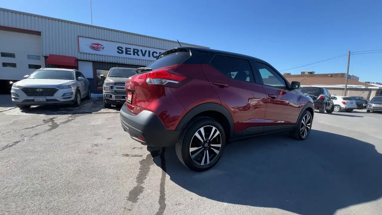 Nissan Kicks снимка Nissan Kicks