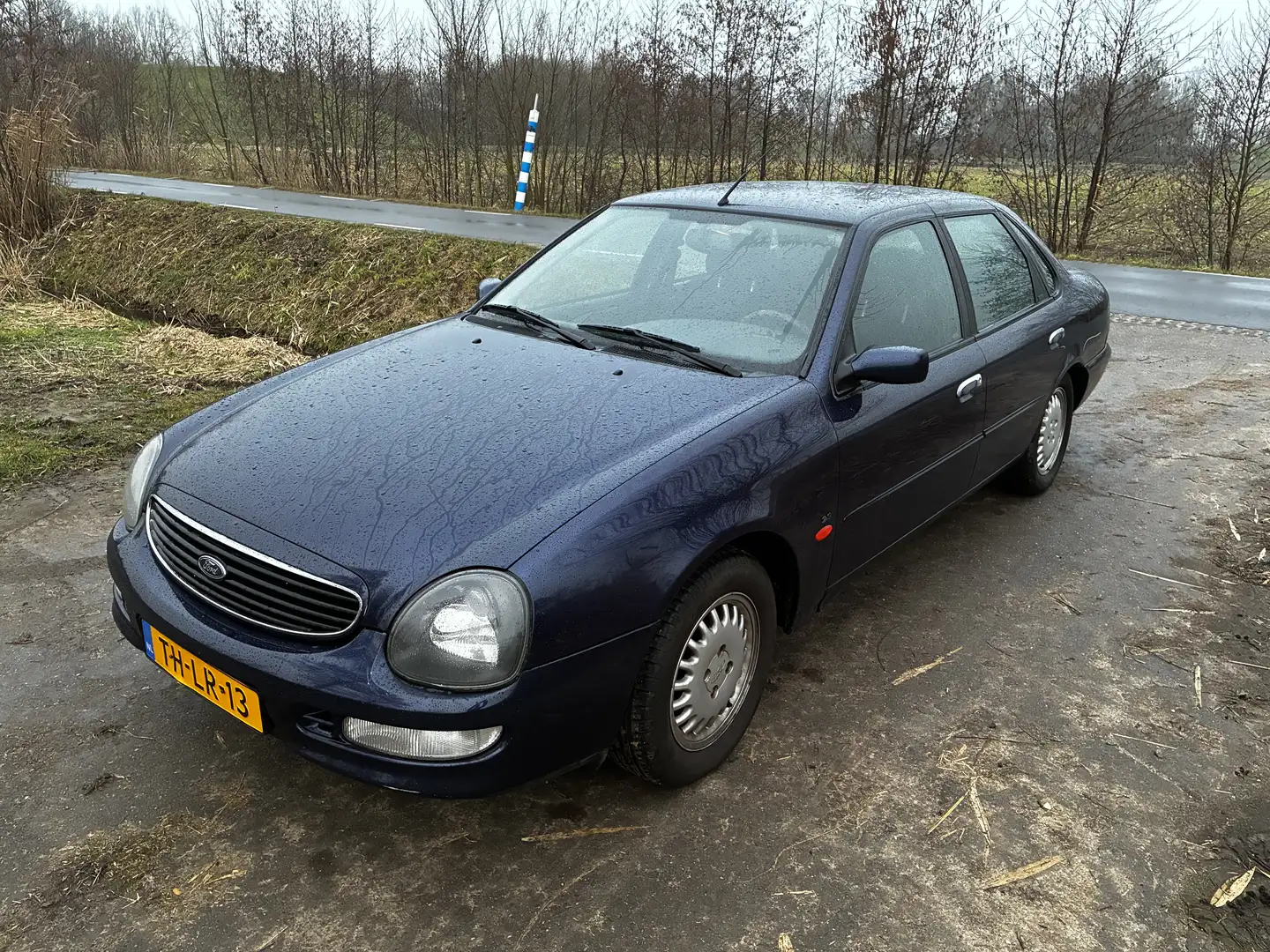Ford Scorpio 2.3 Business Edition Blau - 1
