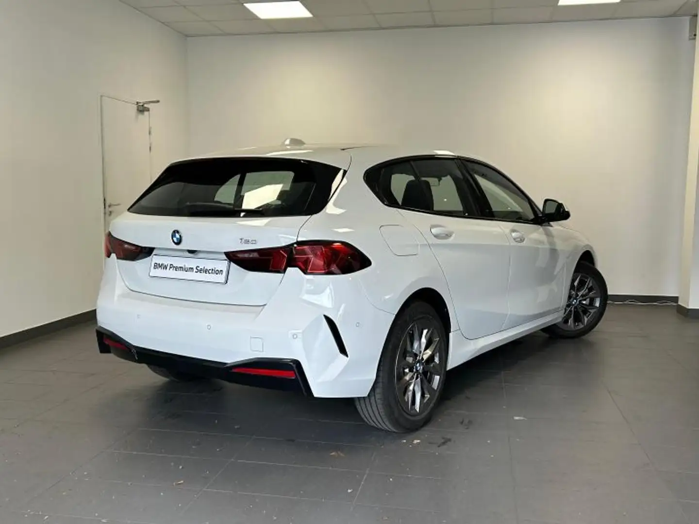 BMW 120 120A 170ch DKG7 Blanc - 2